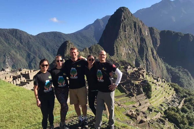 2 Days Inca Trail to Machu Picchu with hotel - The guide experience: what private means beyond fewer people