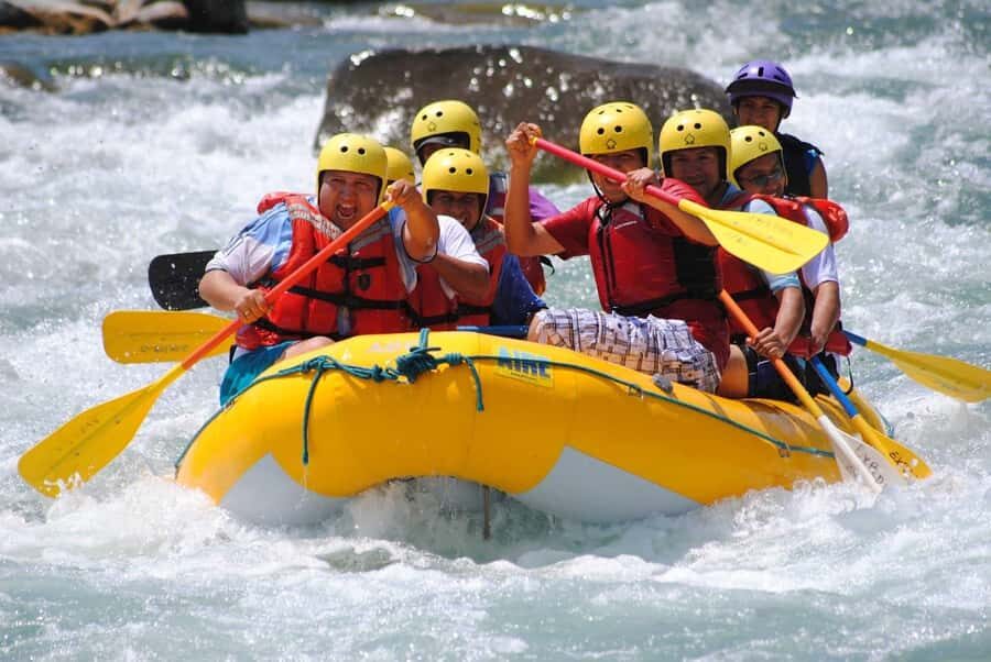 Arequipa: Chili River White Water Rafting with Hotel Pickup - Chili River Rapids in Arequipa: The Thrill Level You Can Expect