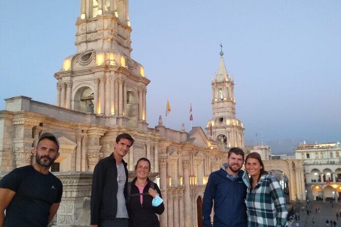 Arequipa Walking Tour city center and drinks experience - Mundo Alpaca Arequipa: Fiber, Natural Dyes, and Animal Time