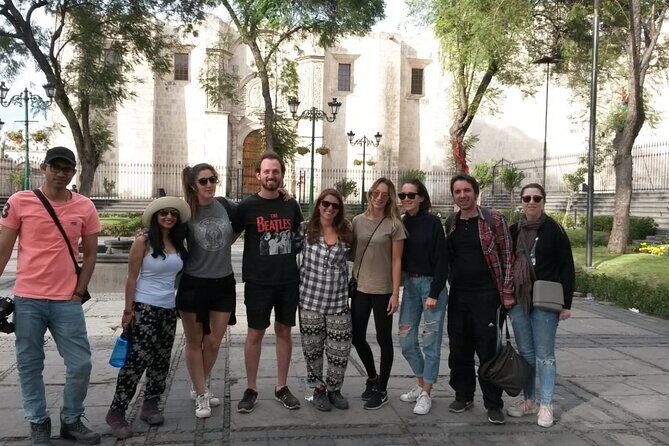 Arequipa Walking Tour city center and drinks experience - Fundo El Fierro: The Old Colonial Neighborhood With a Peculiar Street Pattern
