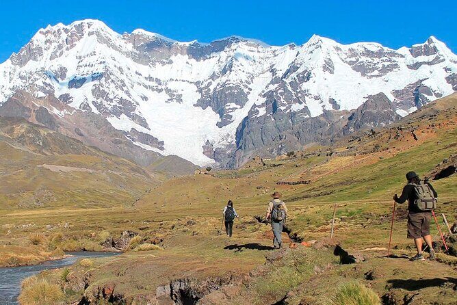 Ausangate Trek 5 Days - Day 5: Local Food and Weaving Lessons Back in the Cusco Orbit