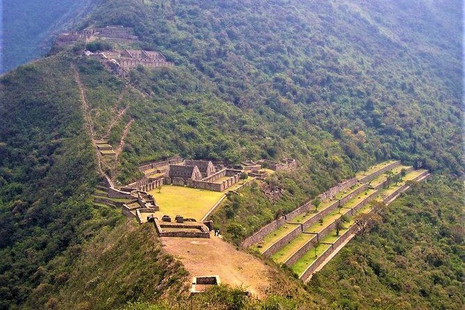 Choquequirao Trek 4 days and 3 nights - Day 4: Capuliyoc uphill for lunch, then Saywite archaeology before drop-off