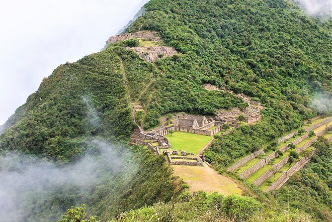 Choquequirao Trek 4 days and 3 nights - Small group, big support: the Cusco-to-camp system