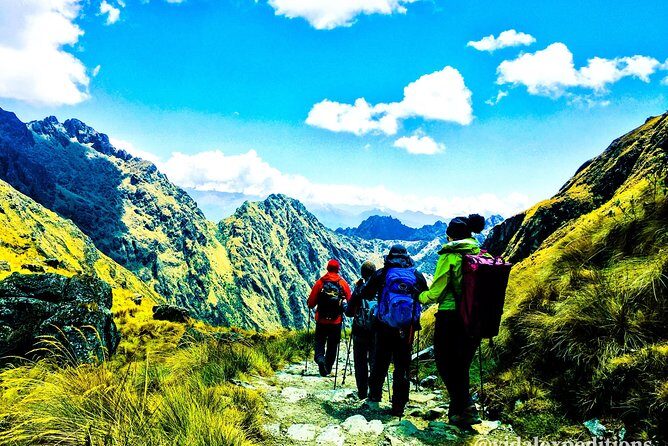 Classic Inca Trail 4 days to Machu Picchu - Cusco Pickup and the Km 82 Trailhead: The Start Matters