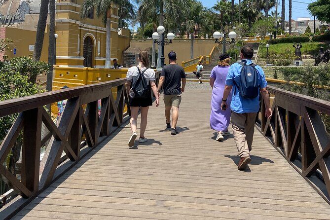 Colorful Barranco Tour and Street Art - Guides, Group Size, and the Photo-Friendly Pace