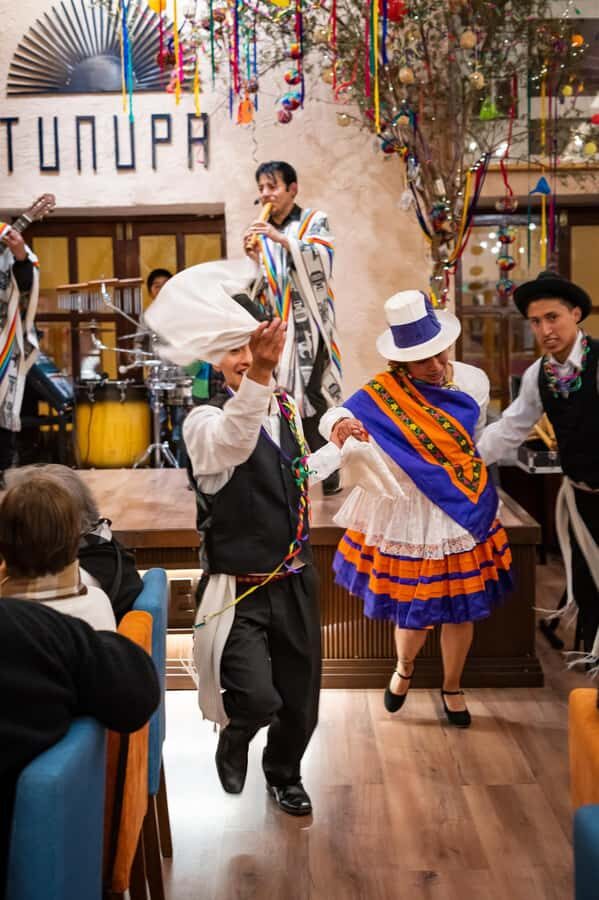 Cusco: Folkloric Andean Show & 3-Course Dinner at Tunupa - A Night at Plaza de Armas: Why Tunupa Feels Like a Cusco Classic