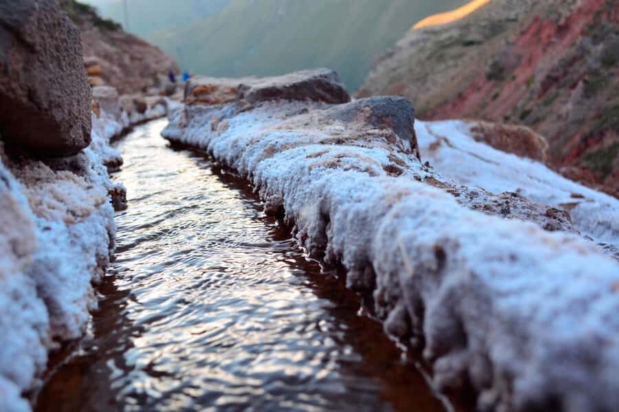 Cusco: Full-Day Sacred Valley and Maras Tour - Ollantaytambo Inca architecture: the big stone moment