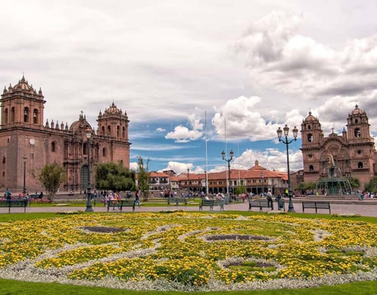 Cusco: Half-Day City Tour - Qenqo: where natural rock turns into ceremony