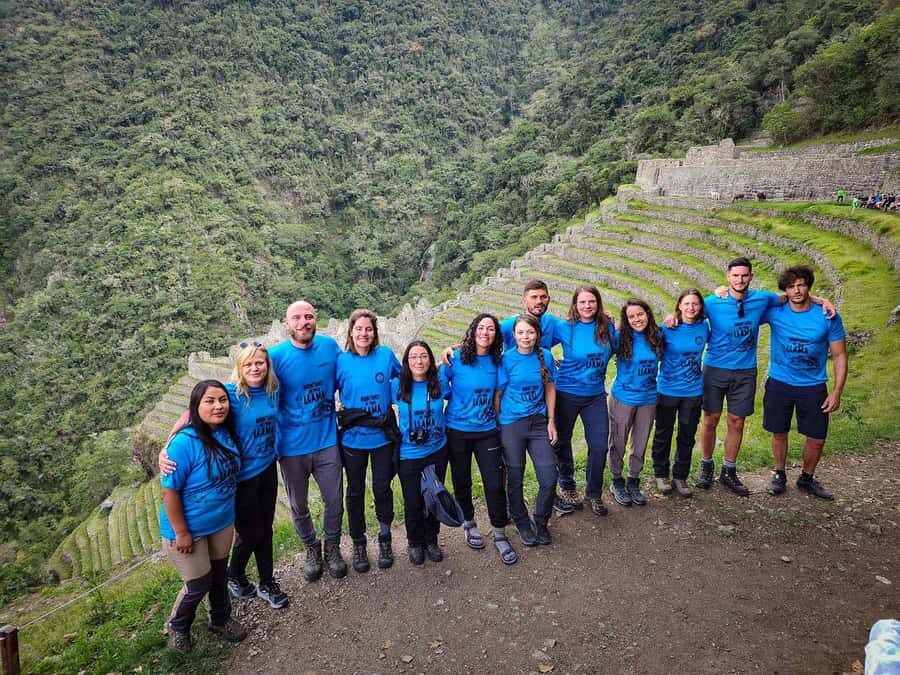 Cusco: Machu Picchu 2-Day Inca Trail with Panoramic Train - Day 1 hiking from Chachabamba: Chachabamba and Wiñaywayna are the payoff