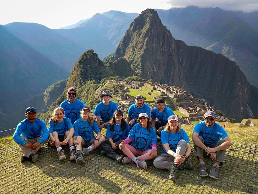 Cusco: Machu Picchu 2-Day Inca Trail with Panoramic Train - Riding the Vistadome panoramic train back to Ollantaytambo