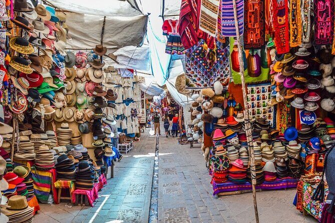Cusco : Sacred Valley & Inca Trail to Machu Picchu 3 days - Day 2 Short Inca Trail: registration at Km 104, sacred water, then Wiñay Wayna
