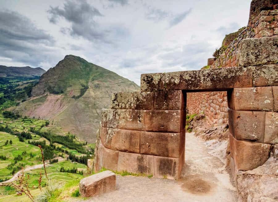 Cusco: Sacred Valley, Pisac, Ollantaytambo, Salt Mines Moray - Maras salt mines: thousands of working salt pools (and a smart way to shop)