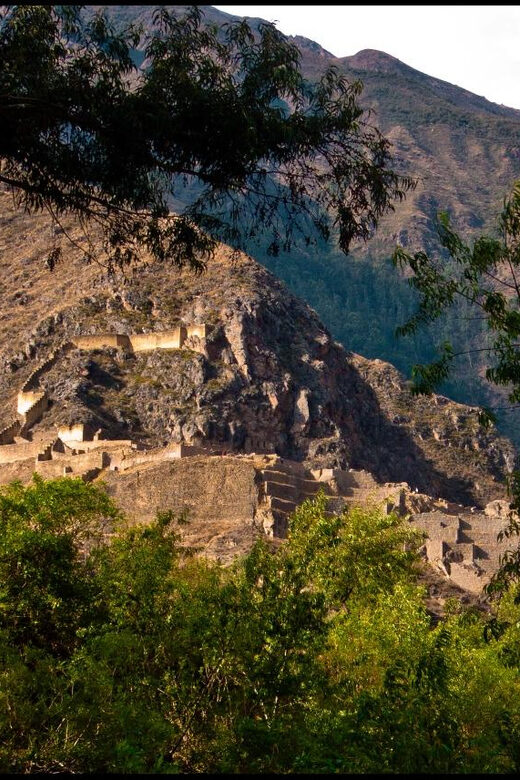 Cusco: Sacred Valley, Pisac, Ollantaytambo, Salt Mines Moray - Urubamba: the lunch break that keeps the day from feeling like a sprint