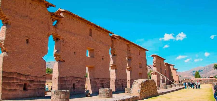 Cusco: Scenic Route of the Sun to Puno with Buffet Lunch - Stop 3: Abra La Raya, the border viewpoint (2:15 PM)