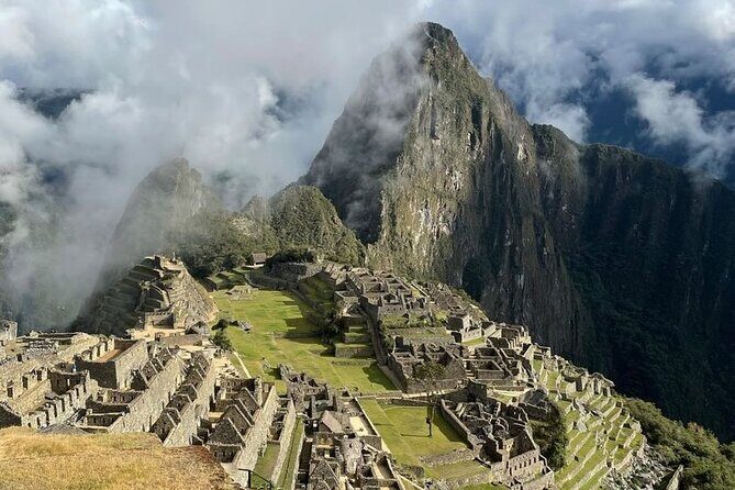 Customize your trip to Peru with Lima Experience - The white city, Colca Canyon, and Chili River rafting options