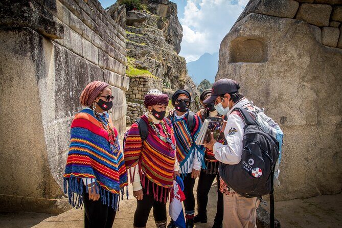 Day Trip to Machu Picchu from Cusco - Lunch and Aguas Calientes free time: what to plan for