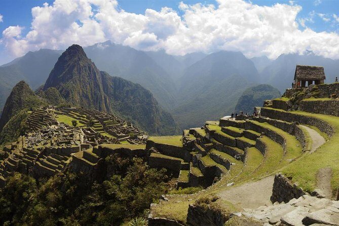 Epic Machu Picchu 2-Day Adventure by Car with Overnight Stay - Overnight in Aguas Calientes: your time to reset before the sunrise push