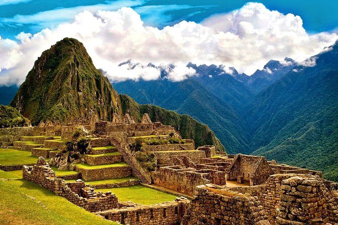 Epic Machu Picchu 2-Day Adventure by Car with Overnight Stay - Inside Machu Picchu: what the 2-hour guide time is really for