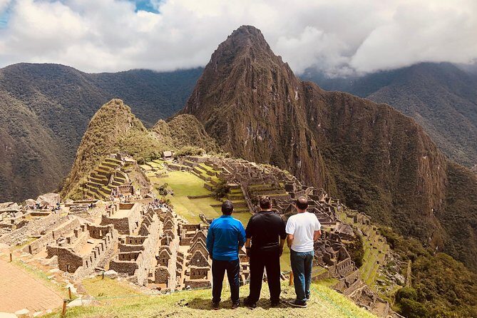 Essential Machu Picchu Full Day Tour - Ollantaytambo to Aguas Calientes by Train: Time That Feels Like Part of the Trip