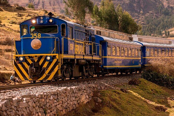 Excursion to MachuPicchu from Cusco with lunch | Private Service| - Ollantaytambo train to Aguas Calientes (about 2 hours)