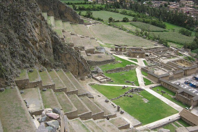 Excursion to Sacred Valley Full Day & Buffet Lunch |Group Tour| - Chinchero (free stop): a smart bonus when you want culture