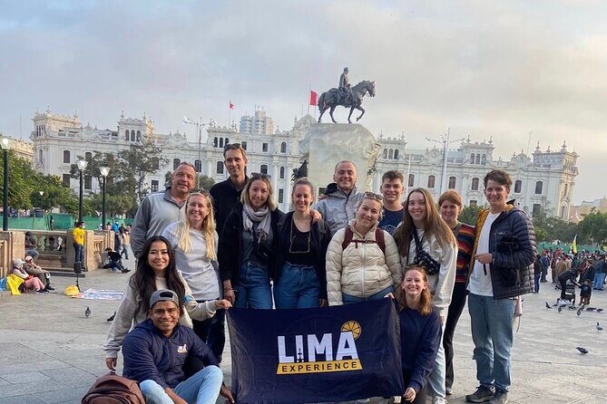 Experience Lima: Taste 12 Snacks and Visit Top Monuments - San Francisco Basilica, Convent, and Catacombs: The Stop That Gets People Talking