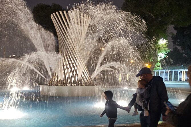 Explore the Catacombs, Lima Main Square & Magic Water Show - Guide style: why names like Klaudia, Alex, and Sofia matter