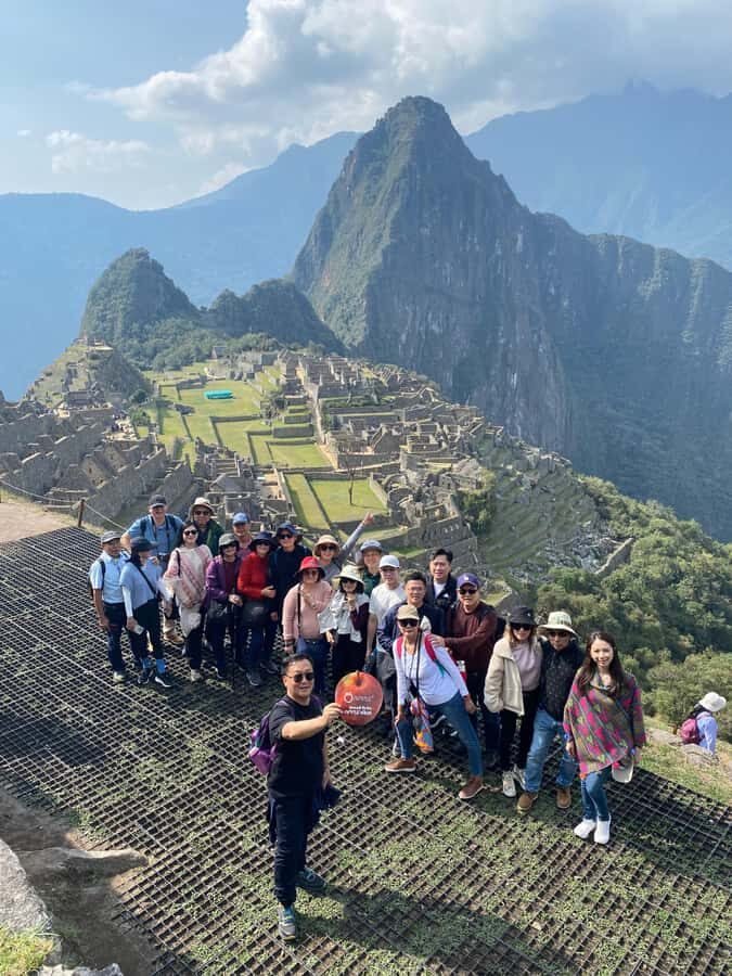 From Aguas Calientes: Machu Picchu guided tour with tickets - Machu Picchu, timed right from Aguas Calientes