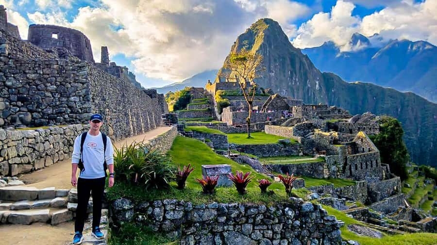 From Cusco: 1-day Machu Picchu Tour by Train - Machu Picchu guided circuit: how your 2 hours actually feels