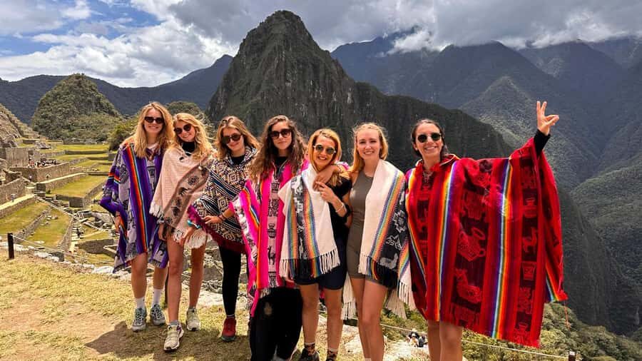 From Cusco: 2-Day Trip to the Sacred Valley and Machu Picchu - Lunch, then back to Cusco: smooth handoffs reduce stress