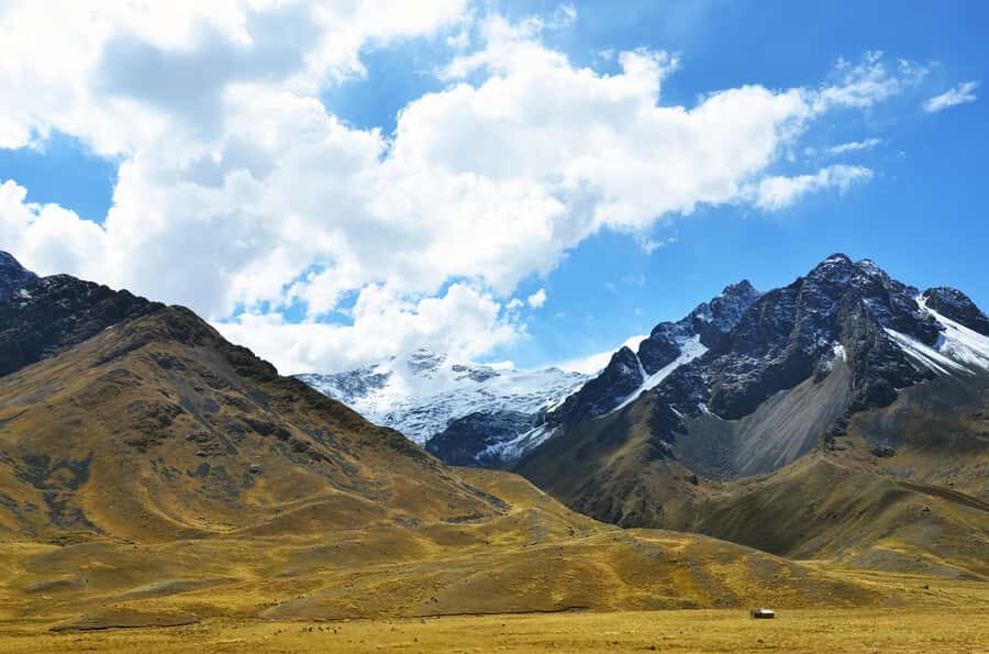 From Cusco: Full-Day Touristic Bus to Puno with Guided Tours - Andahuaylillas: the Andes Sistine Chapel for murals and gold