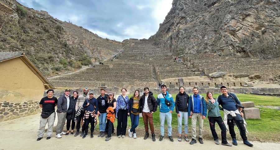 From Cusco: Sacred Valley & Maras Salt Mines Tour with Lunch - Ollantaytambo: 200 steps, fortress views, and an optional drop-off