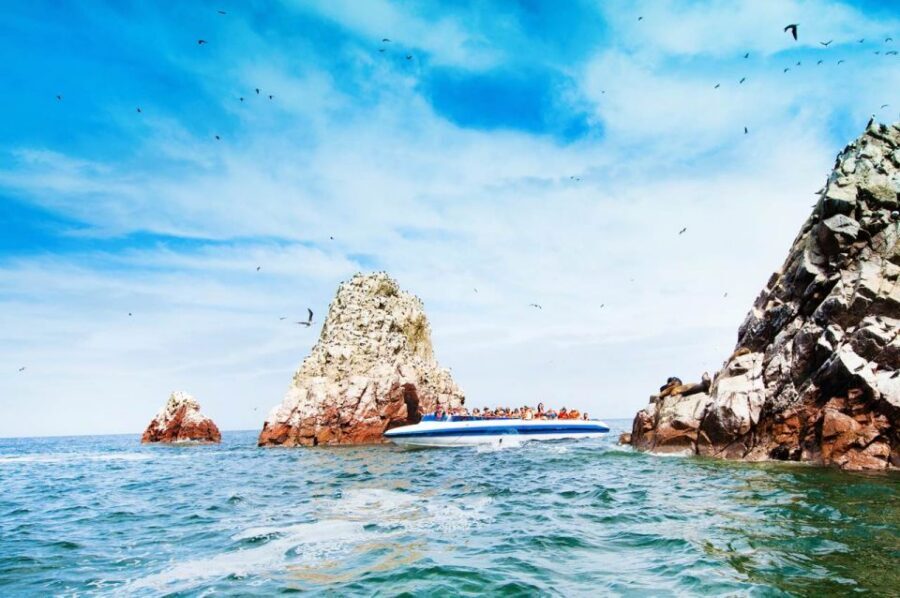 From Lima: Ballestas Islands, Huacachina, and Vineyard Tour - Packing and Small Tips That Make a Difference