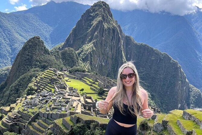 Full Day Private Guided Tour in Machu Picchu - The return train to Cusco: the day ends in motion