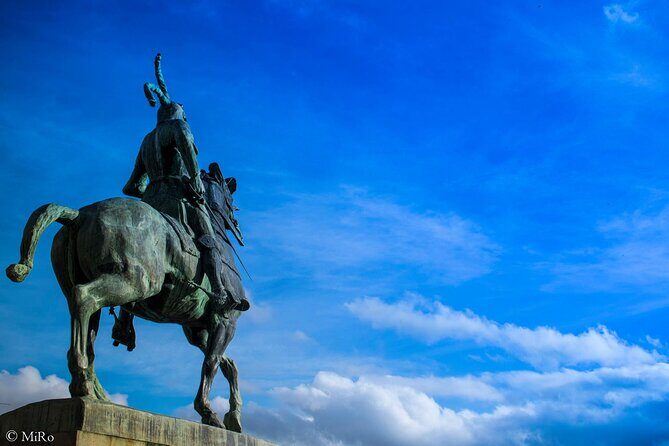 Guided Tour of Historic and Monumental Trujillo - Key highlights you’ll notice right away