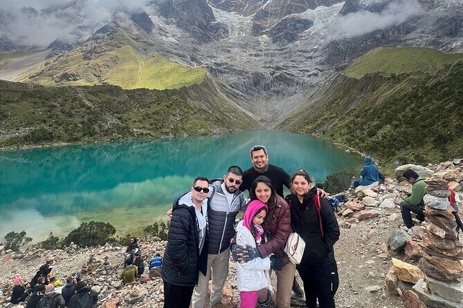Humantay Lagoon Tour - Soraypampa Viewpoint: 30 Minutes for the Seven-Colors Moment
