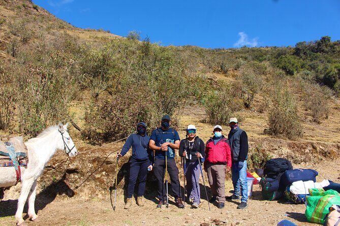 Humantay Lake Full Day Hike - Soraypampa (3,900 m): The Trailhead Where Time Starts to Matter