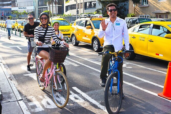 Lima Bike Tour in Miraflores & Barranco - Shared small group - Parque Husares de Junín: the wide-open “look how far Lima goes” moment