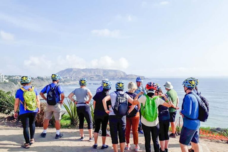 Lima Bike Tour: La Costa Verde & Jesus Statue in Chorrillos - Larcomar views and Miraflores cliffs: the ride is the sightseeing
