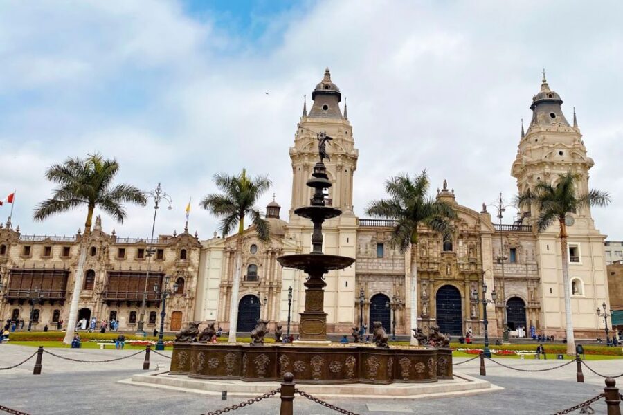 Lima: City Sightseeing Panoramic Bus Tour - What to bring and how to plan your day