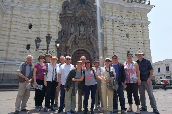 Lima City Tour from the Port of Callao For Cruises - Miraflores at El Parque del Amor: Coast Views and Photo Time