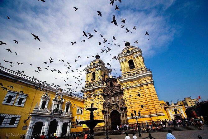 Lima City Tour. Pre-Hispanic, Colonial and Modern Tour. - Centro Histórico de Lima: the power centers you actually need to know