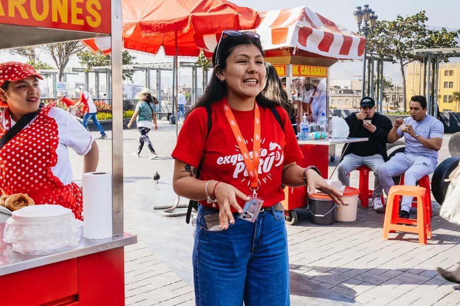 Lima: Historic Center Street Food, Market, and Eateries Tour - Plaza San Martín to Your First Tasting: Getting in the Flow