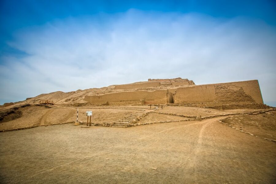 Lima: Pachacamac Ruins & Barranco Half-Day Guided Tour - Temple of the Sun ocean views: the moment that earns the trip