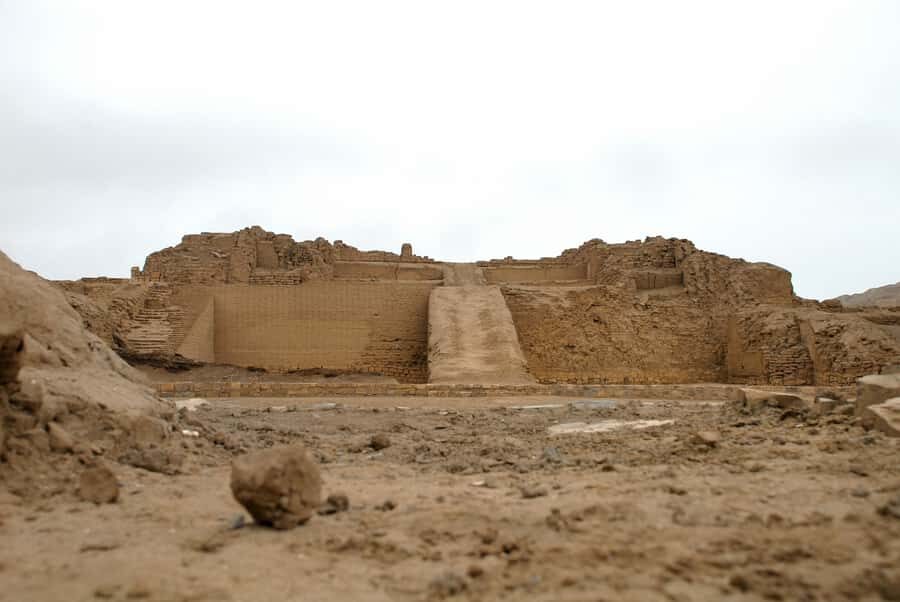Lima: Pachacamac Ruins & Barranco Half-Day Guided Tour - Price and Logistics: $59 for a 4-hour Barranco plus Pachacamac day