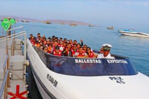 Lima : Paracas & Huacachina- Day to Islas Ballestas & Sandboard - Paracas time on land: quick port rhythm and what you’re really paying for