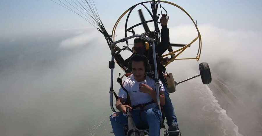 Lima: Paragliding Flight Over Costa Verde Districts - The Flight Route Over San Miguel, Magdalena del Mar, San Isidro, and Miraflores