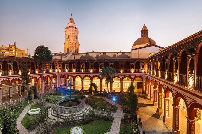 Lima's Vibrant Heritage: Exploring the City's Landmarks Half-day - Plaza de Armas: Municipal and Presidential Power Meets the Cathedral