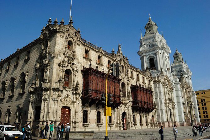 Lima's Vibrant Heritage: Exploring the City's Landmarks Half-day - Lima Cathedral: Dress Code, Highlights, and the Built-In Backup Plan