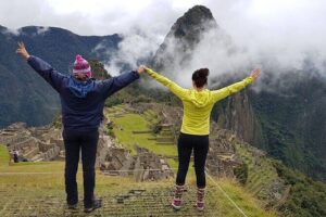 Machupicchu 1 day tour - Ollantaytambo to Aguas Calientes by Train: Fast, Scenic, and Practical